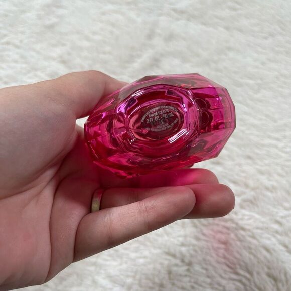 Candie's Luscious Eau De Toilette Spray 2fl.oz./60ml Perfume - Picture 2 of 2